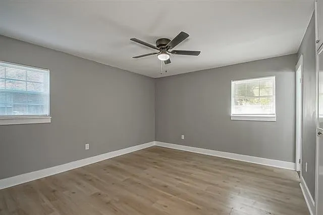308 Robin Hood Dr — Photo 14