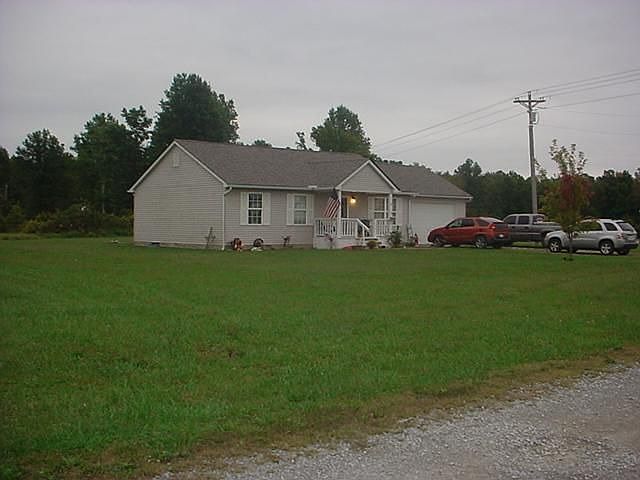 1st image of 12 Alex Ln