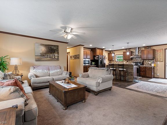 5th image of 12671 Larkspur Ln