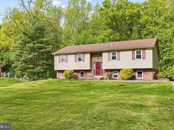 116 Dorothy Dr, Bear, DE 19701