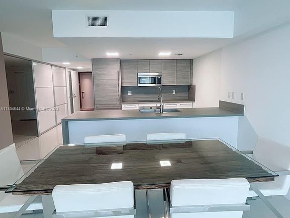 5th image of 400 Sunny Isles Blvd #1903