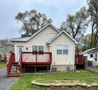 305 Brierhill Dr, Round Lake Park, IL, 60073