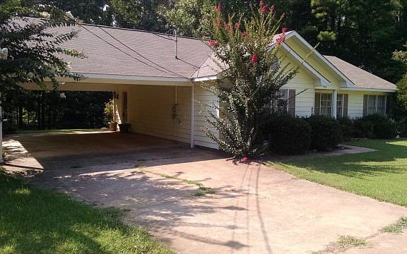 2nd image of 595 Lee Road 279