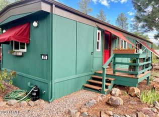 575 E Cedar Wood Dr, Munds Park, AZ 86017