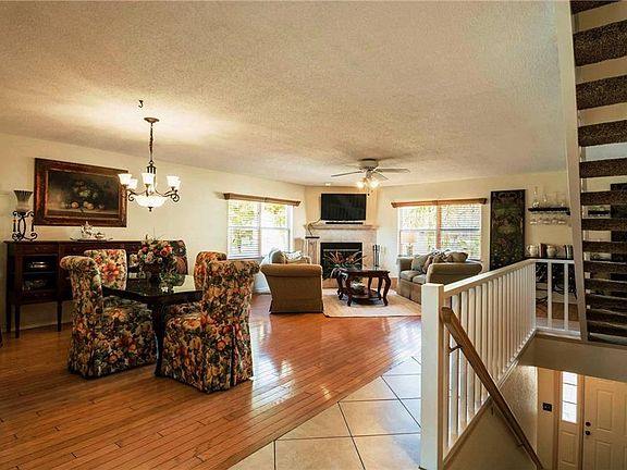 3rd image of 1109 Pinellas Bayway S APT 308