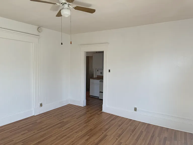 663 Railroad St #3 — Photo 3