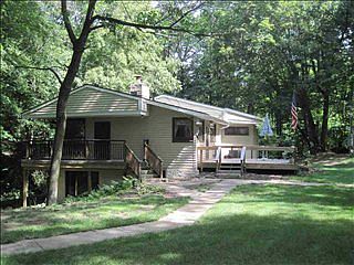 1st image of 729 Orchard Dr