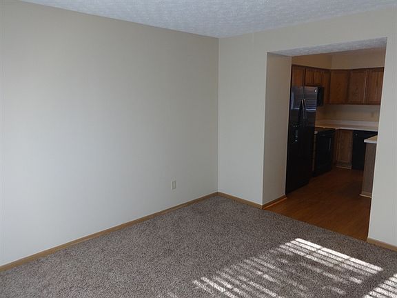 3rd image of 5810 Dena Dr