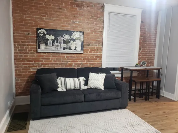 219 S 11th St, Quincy, IL