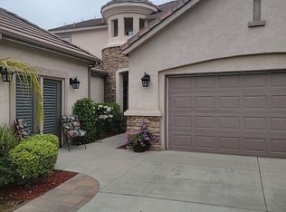 28242 Canyon Crest Dr, Santa Clarita, CA 91351