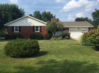 904 Wells St, Wapakoneta, OH 45895