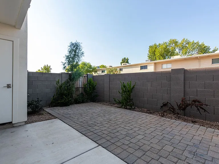The Aeries Townhome Apartments — Photo 22