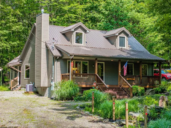 85 Anemone Ln, Terra Alta, WV 26764