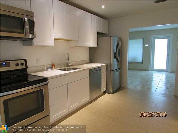 4th image of 5116 NE 3rd Ave