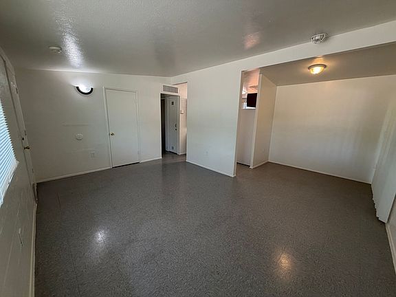 4th image of 3240 E Towner St APT C