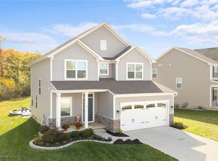 1806 Muirfield Ln, Painesville, OH 44077