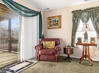 6 Neville Ct #1606, Sewell, NJ 08080