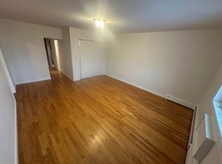 71-17 72nd St #2, Ridgewood, NY 11385