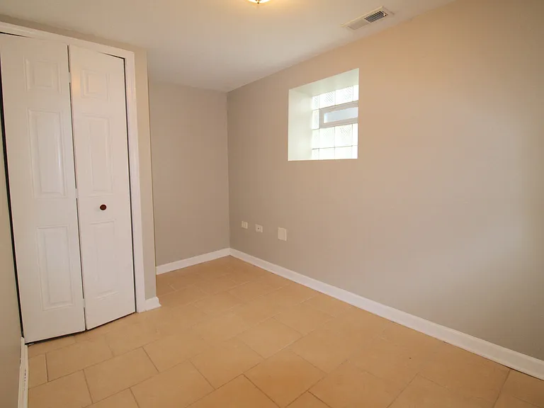 1519 N Linder Ave #G — Photo 15