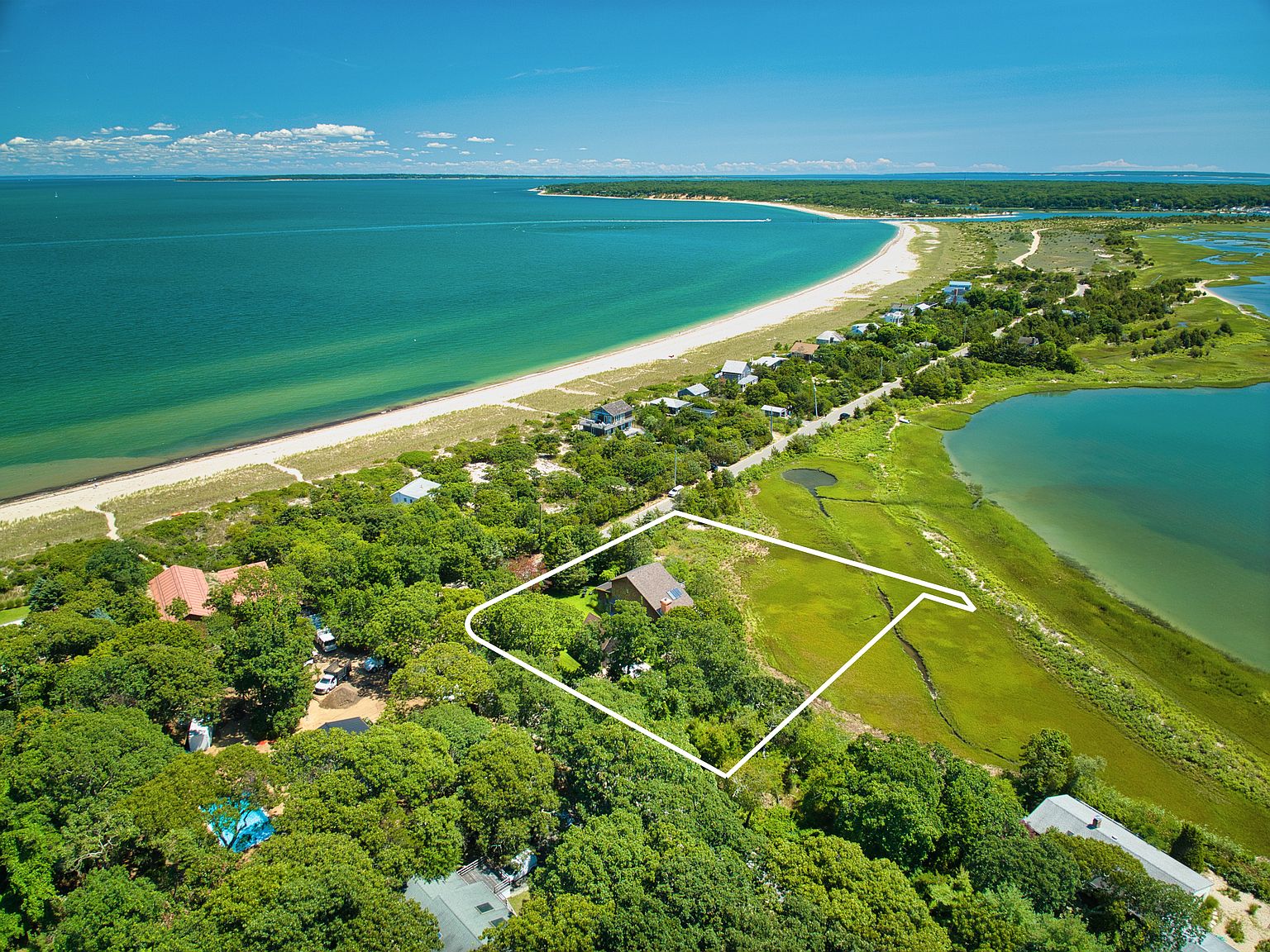 24 Sammys Beach Rd, East Hampton, NY 11937 MLS 375580 Zillow