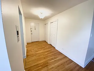 Rented by Papp Realty