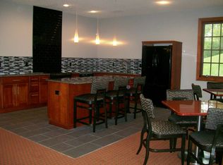 1919 Silver Bell Rd APT 212, Saint Paul, MN 55122