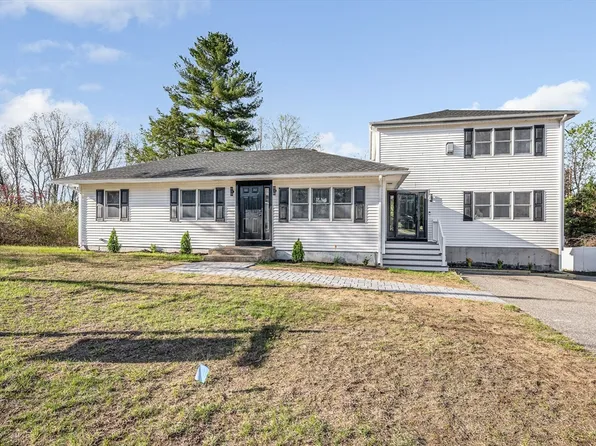 15 Edgelawn Ave, North Chelmsford, MA 01863