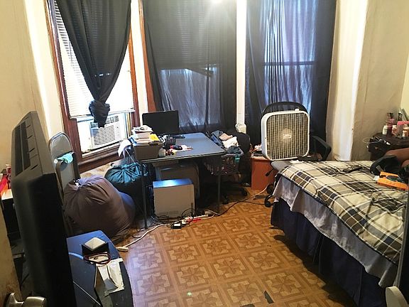 3rd image of 4039 N 8th St