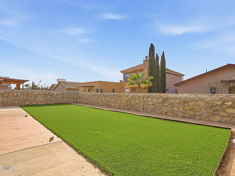 4613 Al Hernandez St — Photo 38
