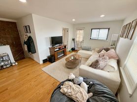 9 Boston St, Boston, MA