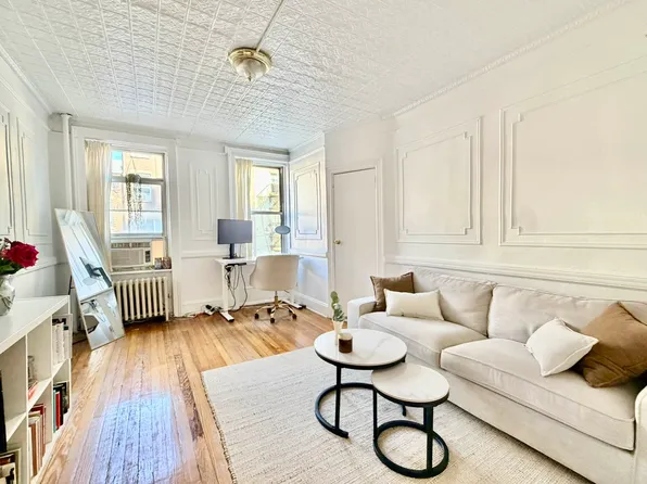 121 Mulberry Street image 1 of 4