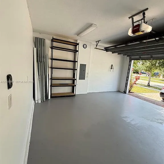 9194 SW 36th St — Photo 9