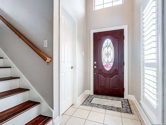 4th image of 8006 Las Olas Blvd