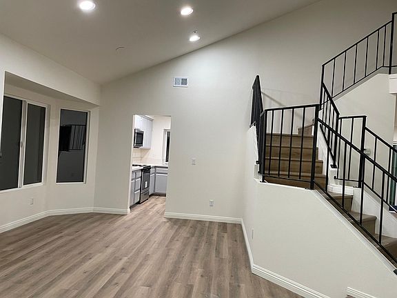 5th image of 9808 Pinyon Ct