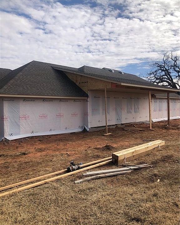 2nd image of 26593 Bridlewood Dr