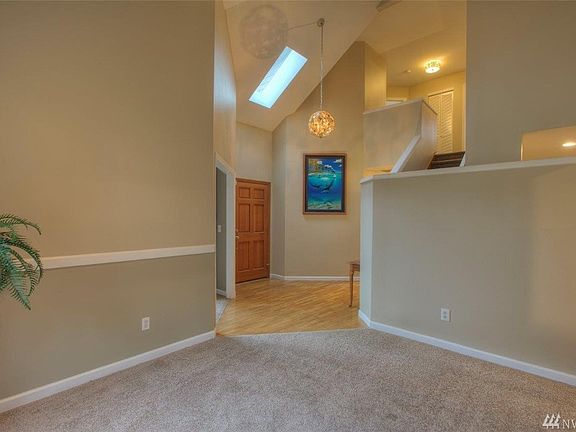 From Dining room looking into the front entry.