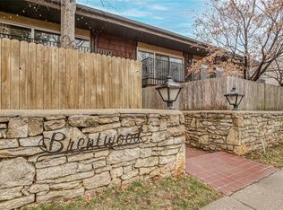 4505 Headwood Dr APT 6, Kansas City, MO 64111