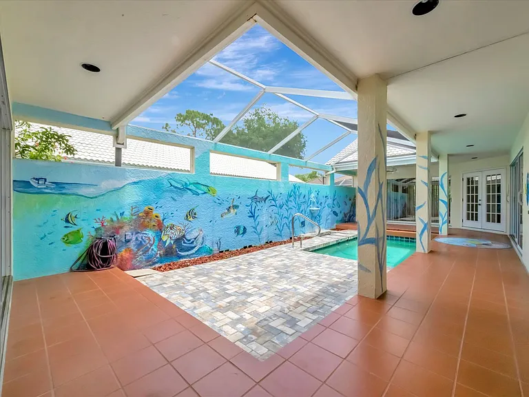 1016 Harbor Town Dr — Photo 37