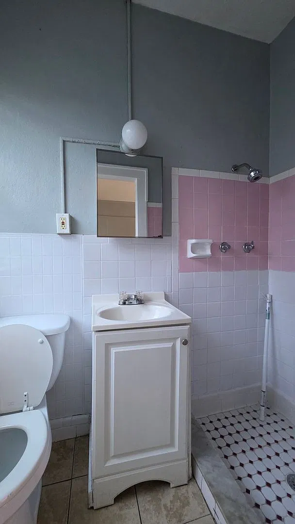 Studio Apartment — Photo 4