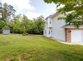 129 Brightwood Ter, Yorktown, VA 23690
