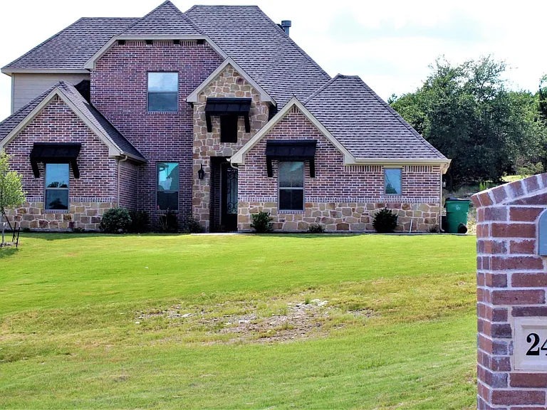 2404 Wills Way Dr — Photo 60