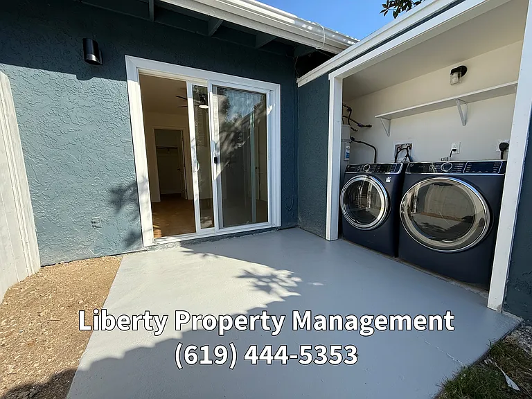 735 E Lincoln Ave — Photo 12