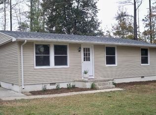 6165 Ladysmith Rd, Ruther Glen, VA 22546