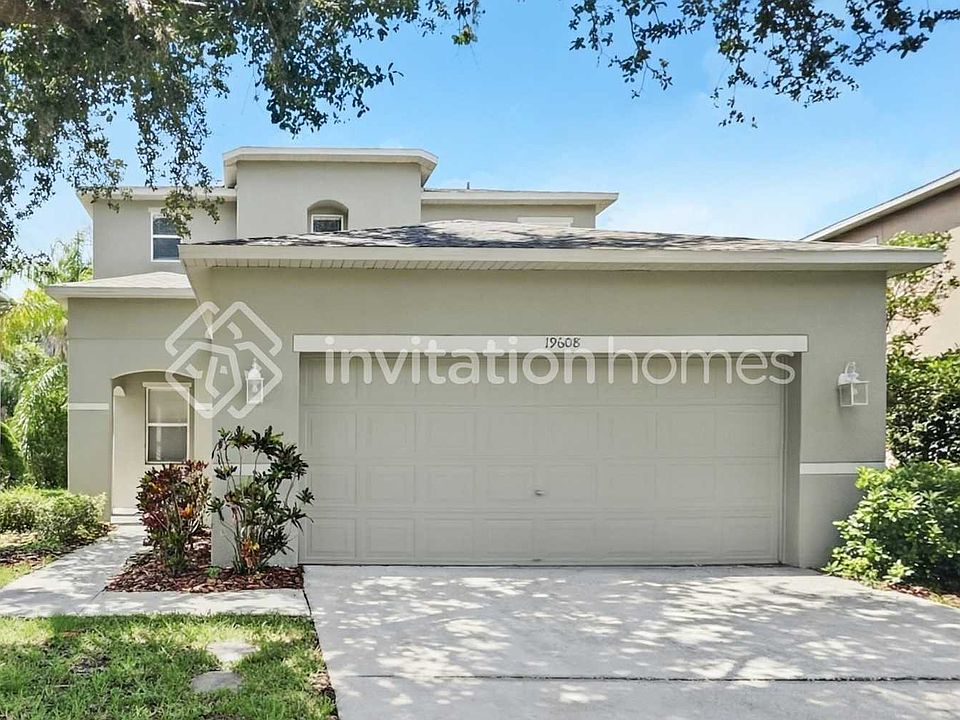 1st image of 19608 Timberbluff Dr