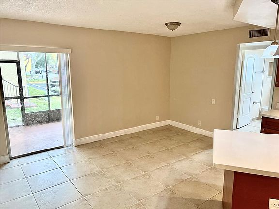 2nd image of 4425 Treehouse Lane #A