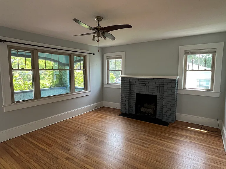 23 Ridgelawn Rd #1 — Photo 1