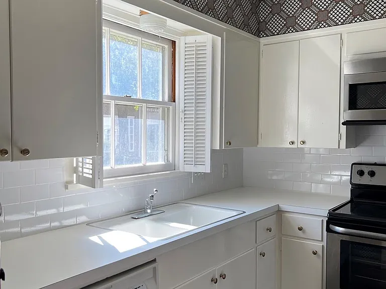 1500 Elton Ln #7 — Photo 4