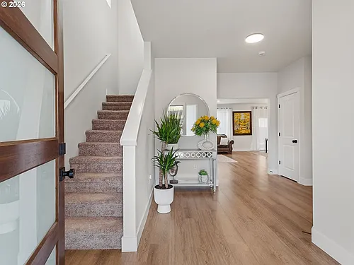 12200 NE 107th Way Photo 1