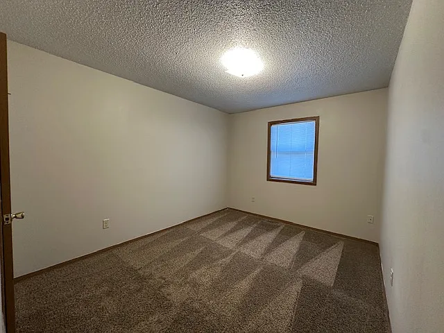 Building Photo - 248 W Overlook Dr