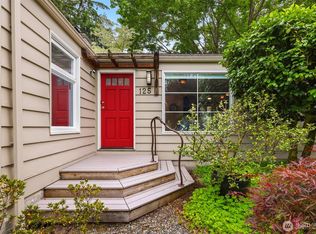 125 NE 135th St, Seattle, WA 98125